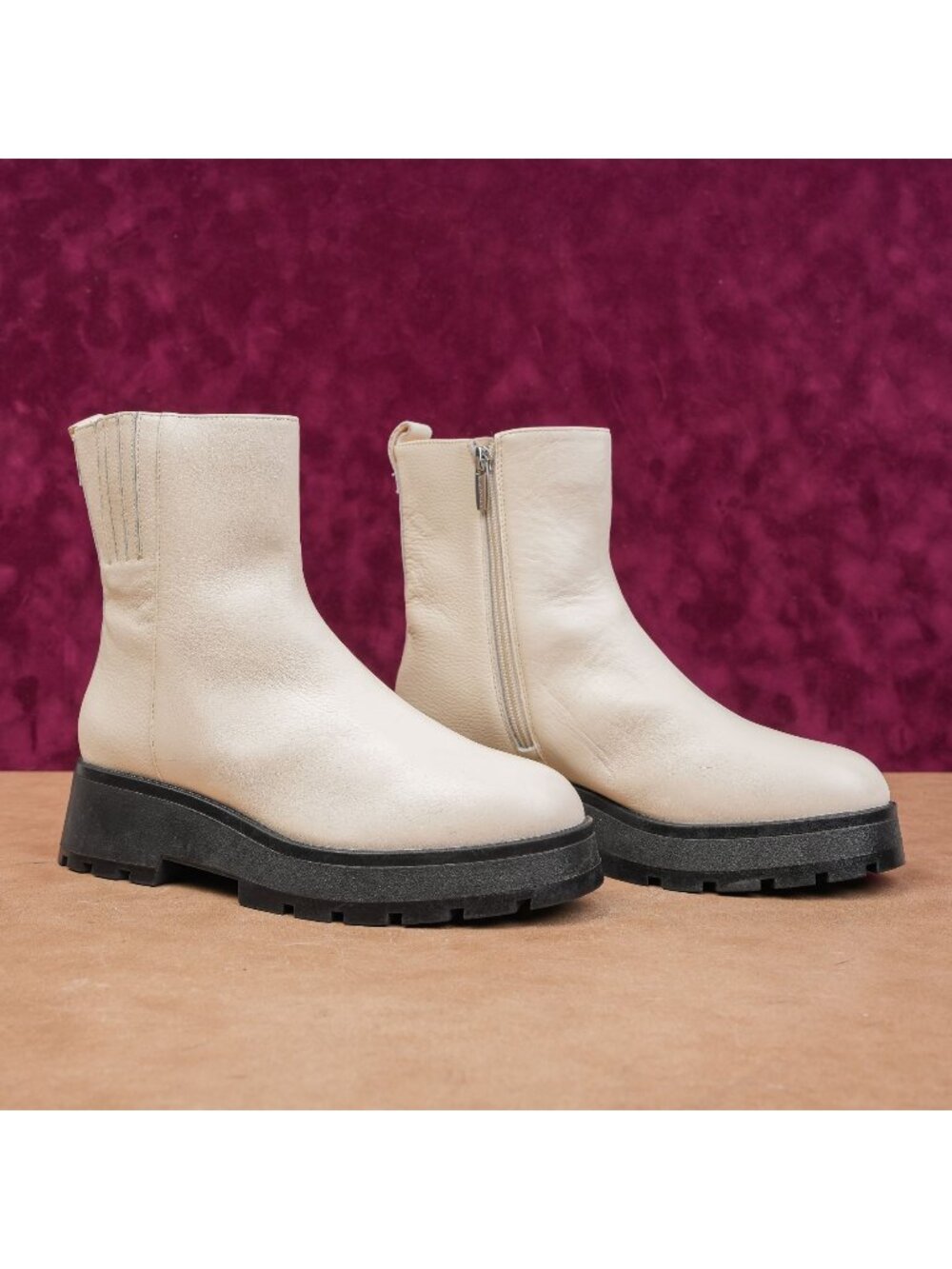 Vince Camuto Women Frames White Leather Platform Festival Party Zip Boots sz 8.5